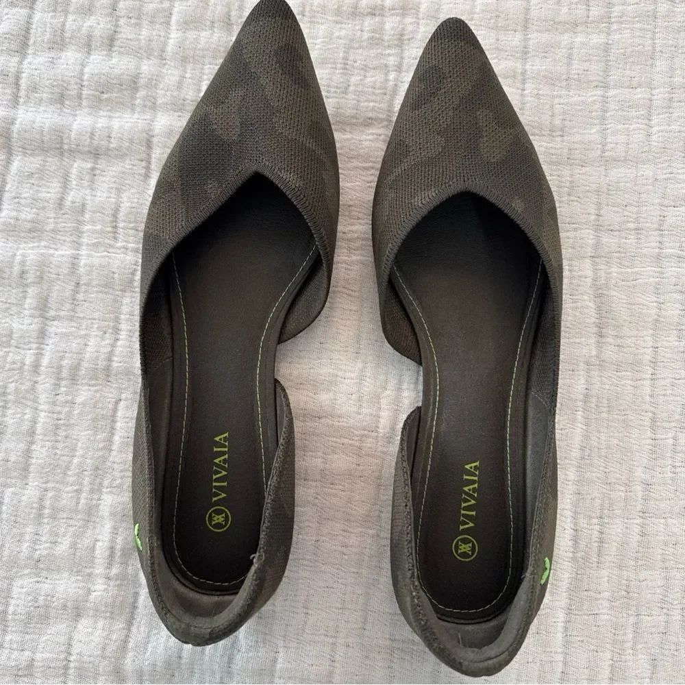 Vivaia Pointed-Toe D'Orsay Flats (Melia) Army CAMO Green 40.5eu 9-9.5 US - Picture 2 of 9